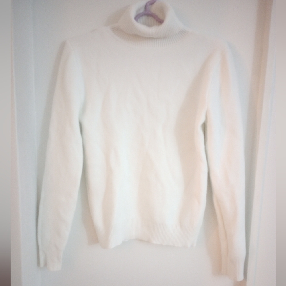 White Turtleneck Fluffy Women's Sweater Faux Fur Lined Size Small